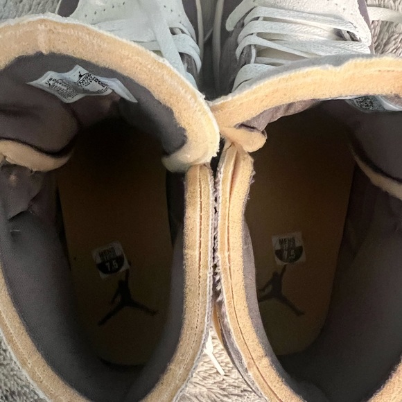 Air Jordan 1 - Picture 5 of 5